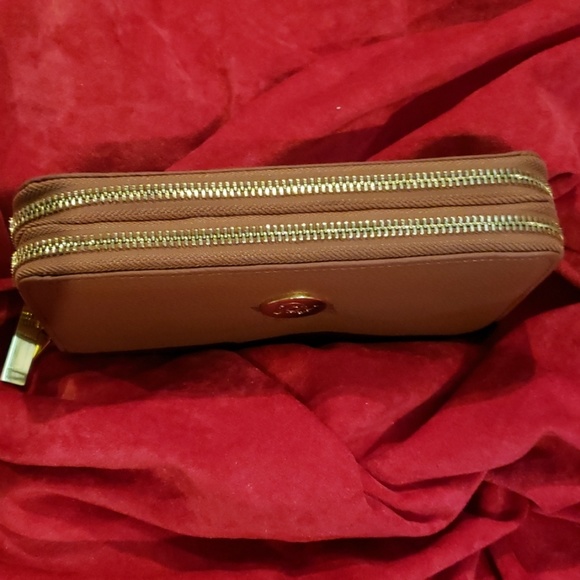 Joy Mangano Leather Wallet - Picture 6 of 6